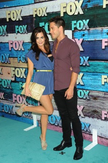 Jillian Murray feet photo thumbnail