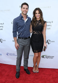 Jillian Murray feet photo thumbnail