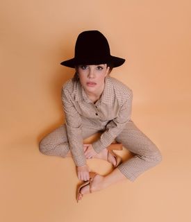 Jillian Murray feet photo thumbnail