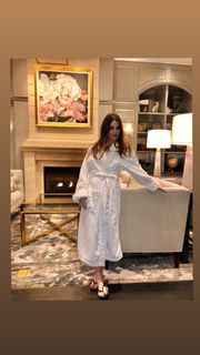 Jillian Murray feet photo thumbnail