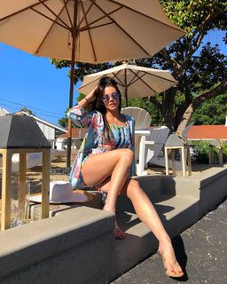Jillian Murray feet photo thumbnail