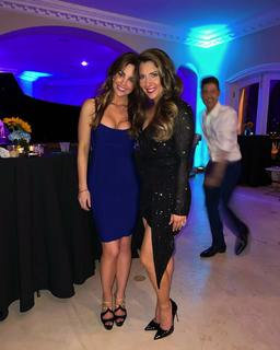 Jillian Murray feet photo thumbnail