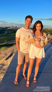 Jillian Murray feet photo thumbnail