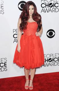 Jillian Rose Reed feet photo 11