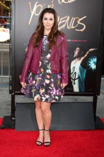 Jillian Rose Reed feet photo 1
