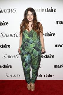 Jillian Rose Reed feet photo 19