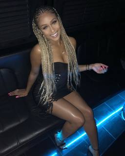 Jilly Anais feet photo thumbnail