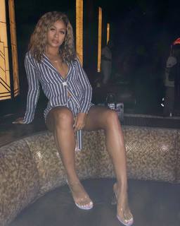 Jilly Anais feet photo thumbnail