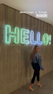Jilly Anais feet photo thumbnail