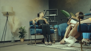 Jilly Anais feet photo thumbnail
