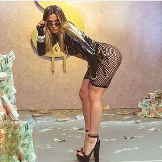 Jimena Barón feet photo 1