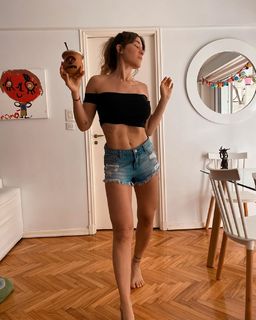 Jimena Barón feet photo 17