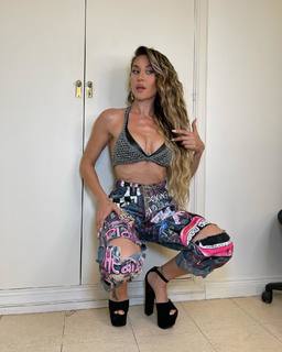 Jimena Barón feet photo 9