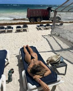 Jimena Barón feet photo 17