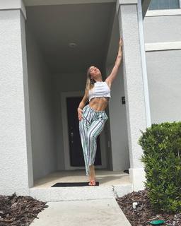 Jimena Barón feet photo 15