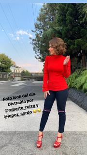 Jimena Pérez feet photo 7