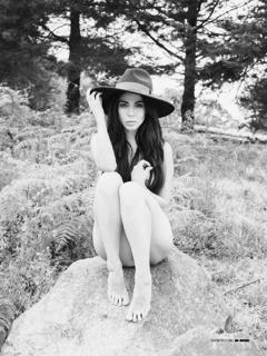 Jimena Sánchez feet photo thumbnail