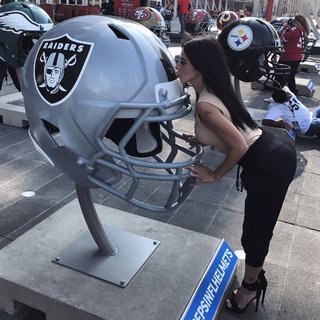 Jimena Sánchez feet photo thumbnail