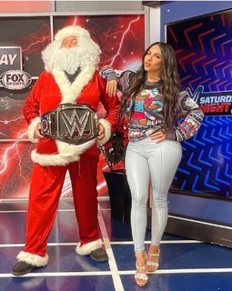 Jimena Sánchez feet photo thumbnail