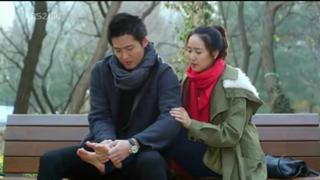 Jin-seo Yun feet photo 5