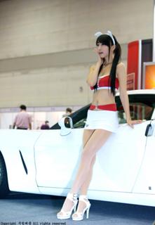 Jin-seo Yun feet photo 12