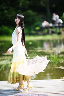 Jin-seo Yun feet photo 1