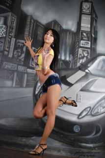 Jin-seo Yun feet photo 15