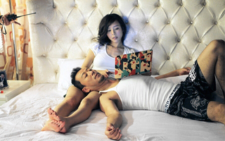 Jingchu Zhang feet photo 4