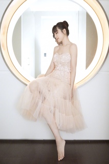 Jingchu Zhang feet photo 2