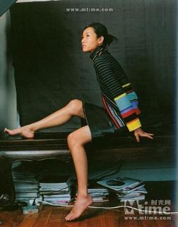 Jinglei Xu feet photo 11