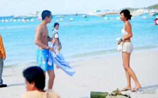 Jinglei Xu feet photo 11