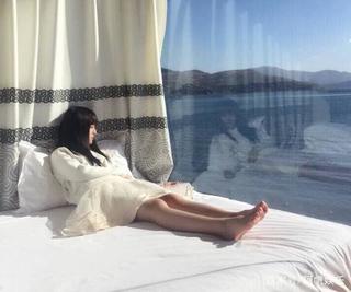 Jingyi Ju feet photo 7