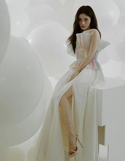 Jingyi Ju feet photo 17