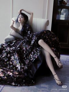 Jingyi Ju feet photo 10