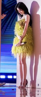 Jingyi Ju feet photo 5