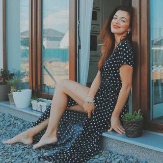 Jitka Boho feet photo 7