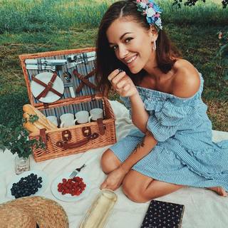 Jitka Boho feet photo 7