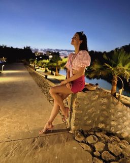 Jitka Boho feet photo 10