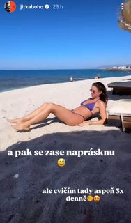 Jitka Boho feet photo 16