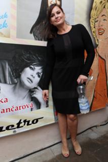 Jitka Cvancarová feet photo 3