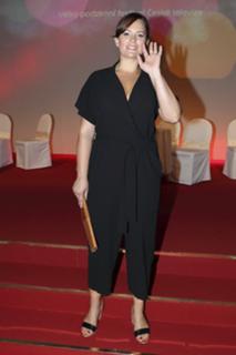 Jitka Cvancarová feet photo 1
