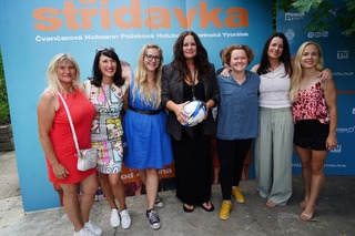 Jitka Cvancarová feet photo 9