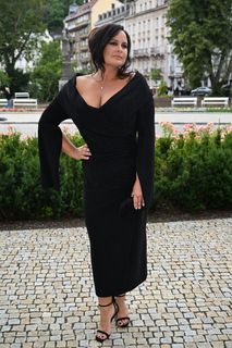 Jitka Cvancarová feet photo 4