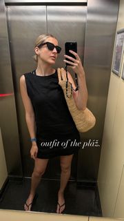 Jitka Novácková feet photo 1