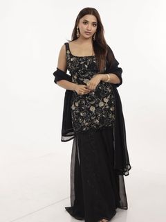 Jiya Shankar feet photo 2