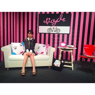 Jiyoung Kang feet photo 4