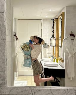 Jiyoung Kang feet photo 3