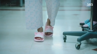Jo Bo-ah feet photo 12