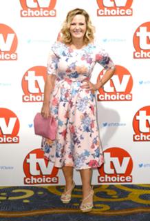 Jo Joyner feet photo thumbnail