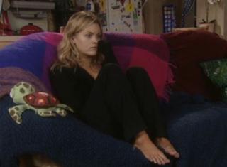 Jo Joyner feet photo thumbnail